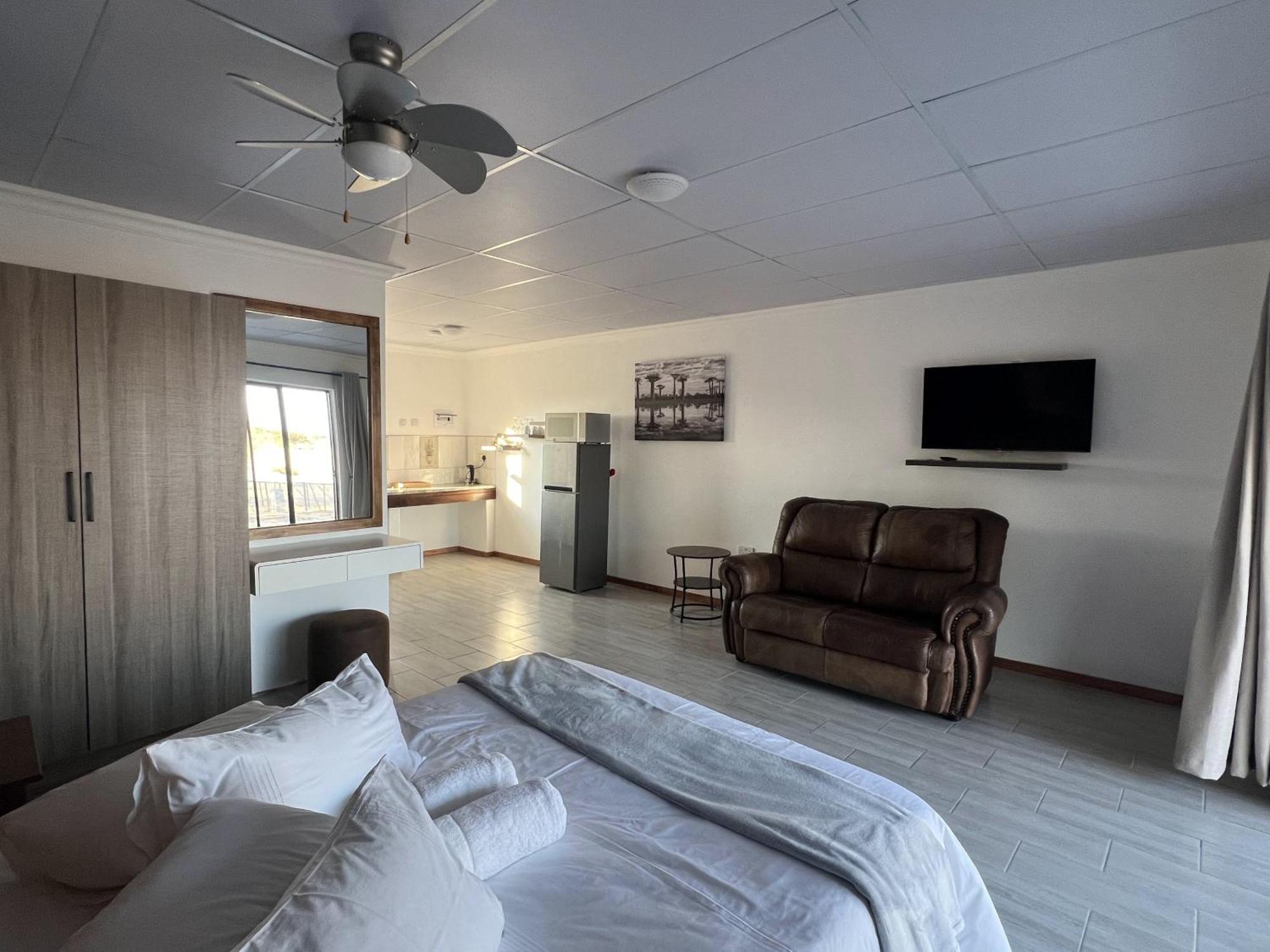 Plot 19 Villa Ghanzi Bagian luar foto