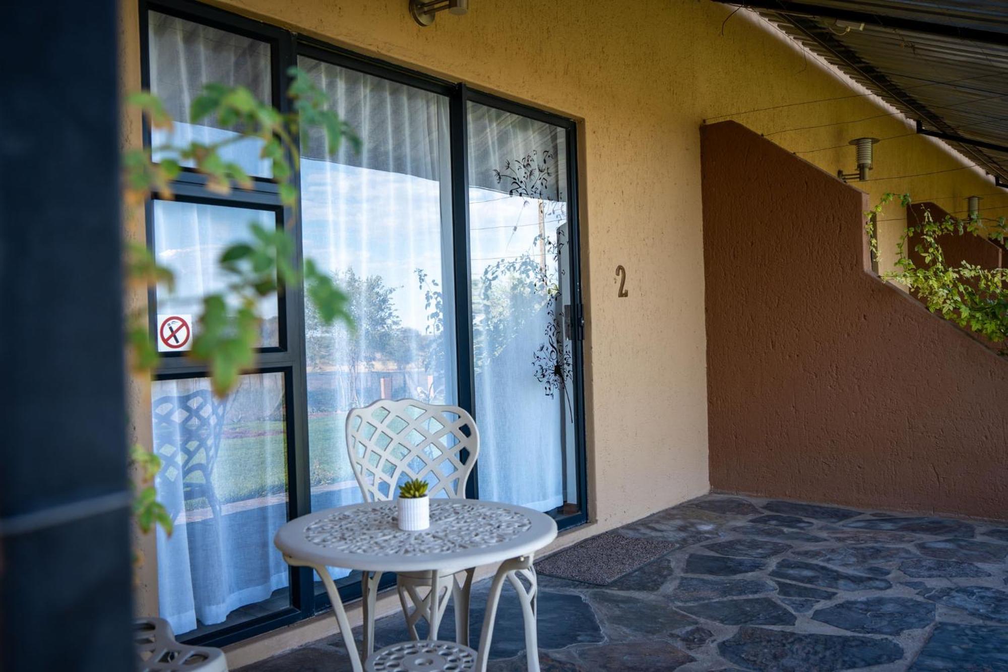 Plot 19 Villa Ghanzi Bagian luar foto